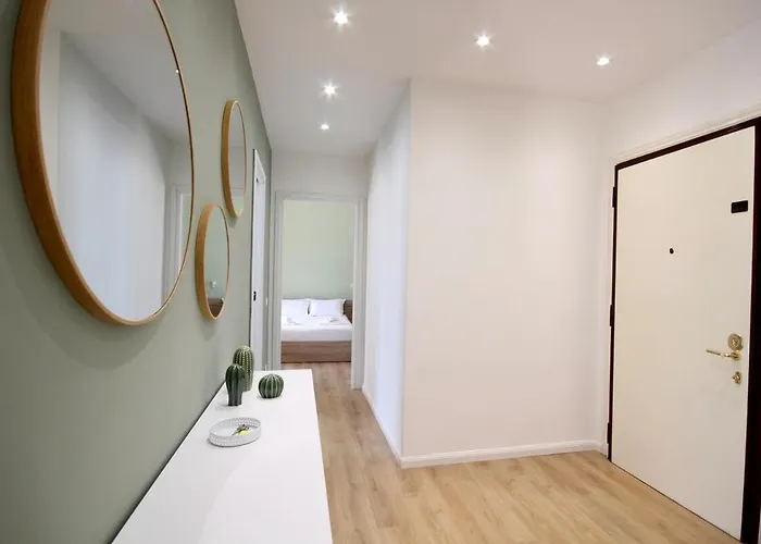 Hc - Charming In Vigna Clara Apartament *